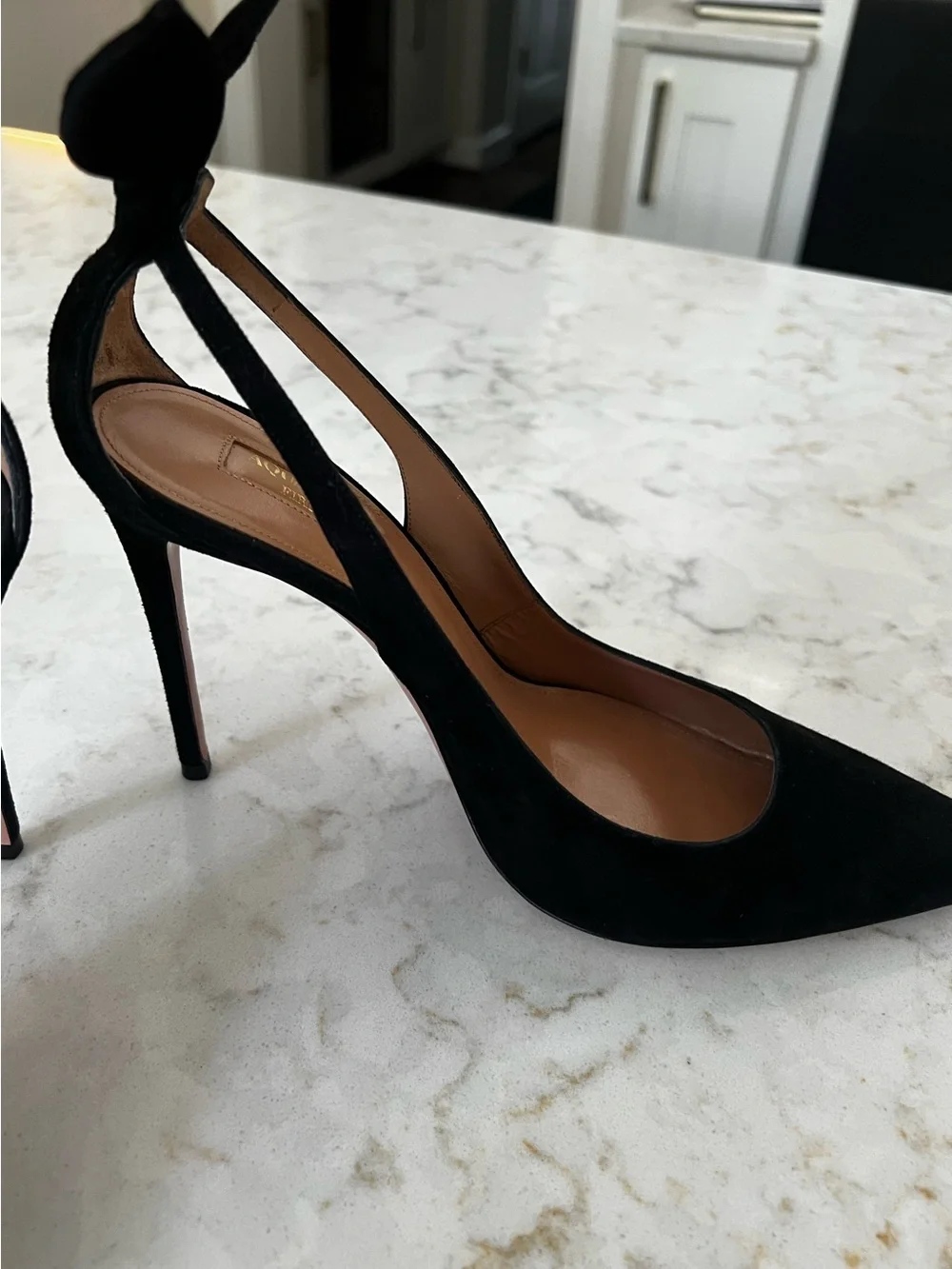 Aquazzura Firenze Black Suede Pointed Bow-Back Stiletto Pumps